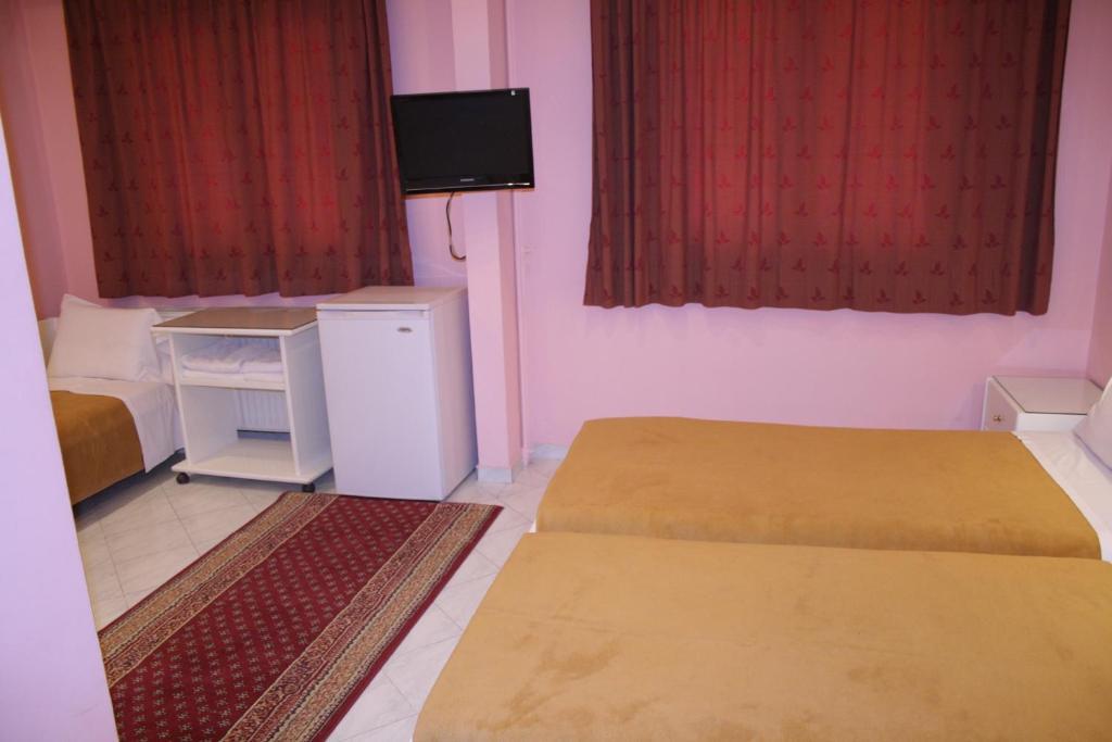 Hotel Avra Karditsa Ruang foto