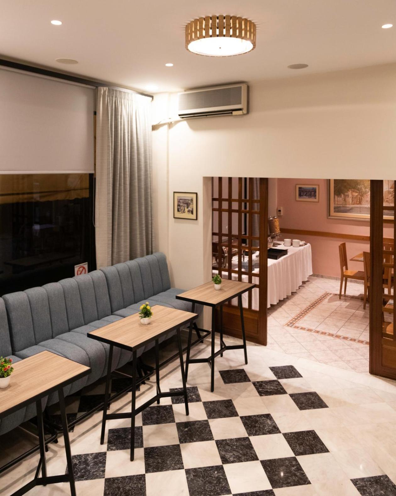 Hotel Avra Karditsa Bagian luar foto